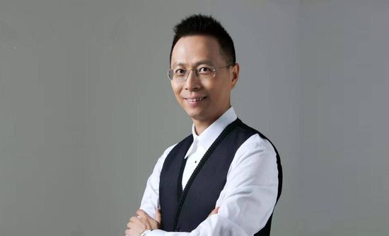 在线精品亚洲
